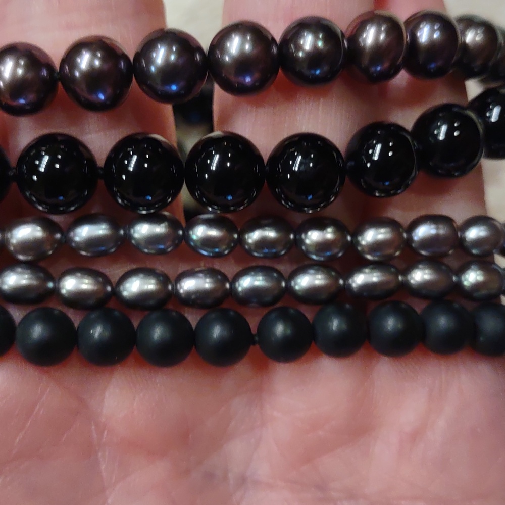 Black Onyx Multi-Strand, Black Gray Pearl Bead Necklace - Picture 6 of 8